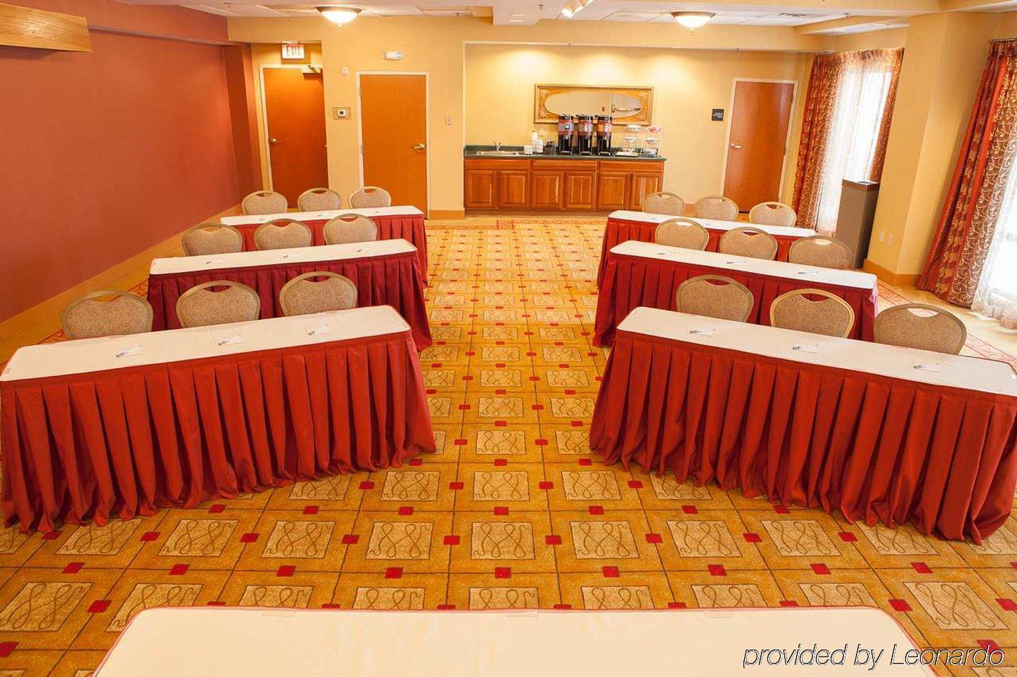 Hampton Inn Chicopee - Springfield Exterior photo