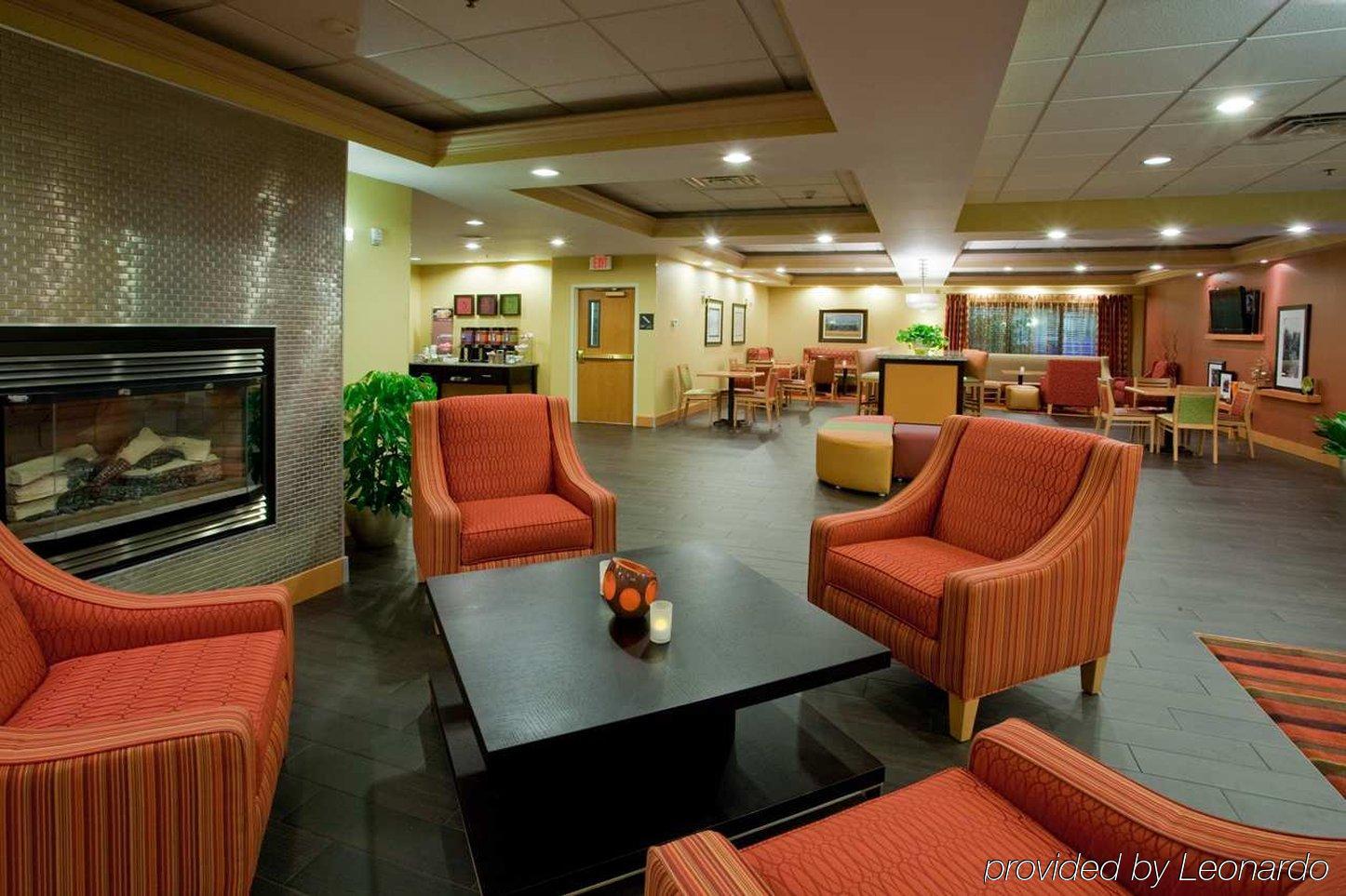 Hampton Inn Chicopee - Springfield Exterior photo