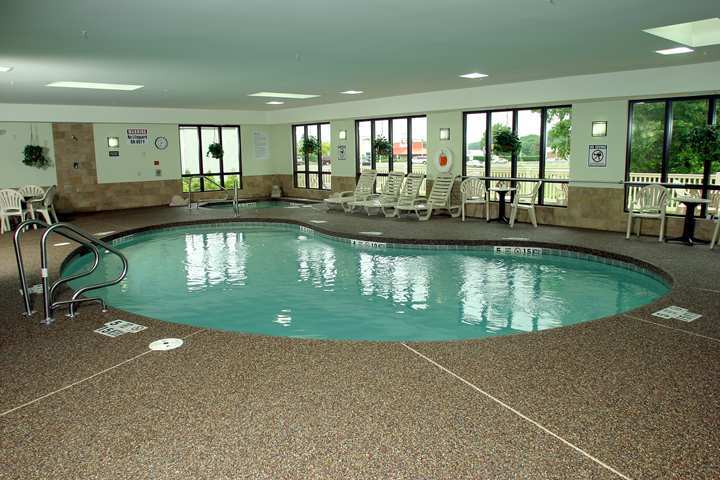 Hampton Inn Chicopee - Springfield Exterior photo
